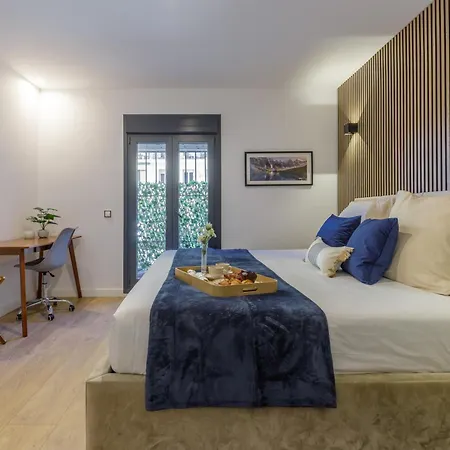 Living4malaga Miramar Luxe Apartment
